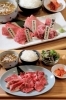 上：萬まる盛り特選ランチ
下：萬まる盛りランチ「炭火焼肉 萬まる 川東店」