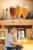 上）地ビールも揃えています
下）オーナーの竹中です「Craftan（クラフタン）」