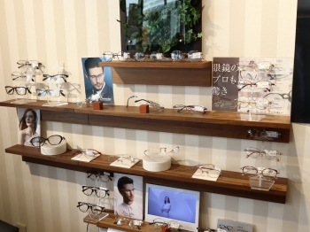 鯖江メガネなど高品質なメガネを取り揃えております。「東京メガネ川口店「聴こえ倶楽部」」