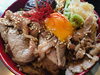 「ごちそうお肉ビストロくう海でいただく、極上黒毛和牛のすき焼き丼！「南魚沼、本気丼」は3月19日まで」