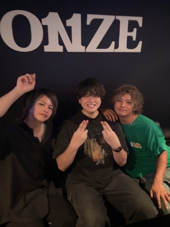 スタッフ一同「ONZE」