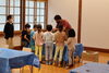 みんな先生の指導に真剣！「《しんしんと遊ぼう！お人形ペインティング》に行ってきました♪」