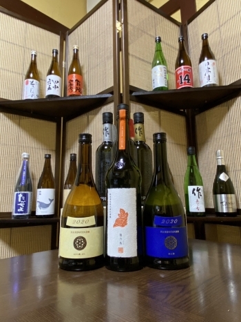 厳選した日本酒の数々「ふるはし」