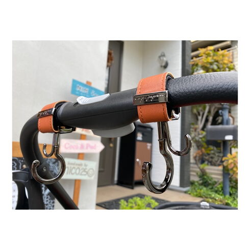 ブラック金具×合皮キャメル「バギーフックの新作が可愛いの大渋滞!」