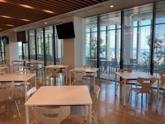 見晴らしの良い12Fの休憩室「SBIビジネス・イノベーター株式会社 島根BPOセンター」