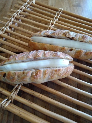 いちじくとクリームチーズ「☆RURAL☆リピーター多いです♪いちじくとクルミのフランスパン」