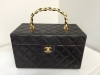 「ブランド品　貴金属の「リサイクル」 めずらしいシャネル（ＣＨＡＮＥＬ）　お売り下さい。　シャネル　ヴィトン　エルメス　ロレックス　「買取」は安心の全国200店舗「大黒屋」金町北口店へ」