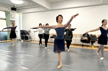 きれいな姿勢と、しなやかな体と心を手に入れましょう♪「M Ballet Studio」