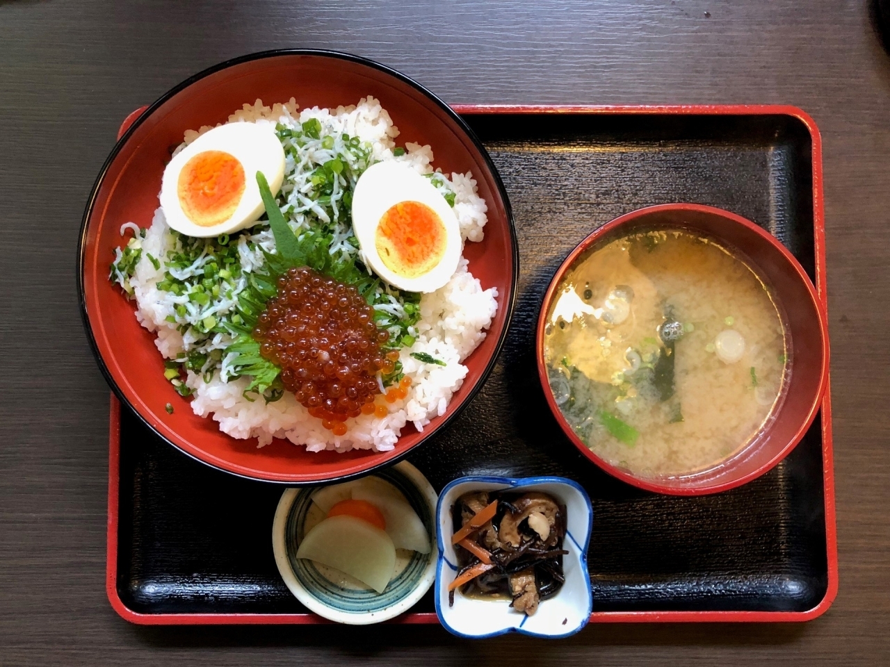 しらす丼