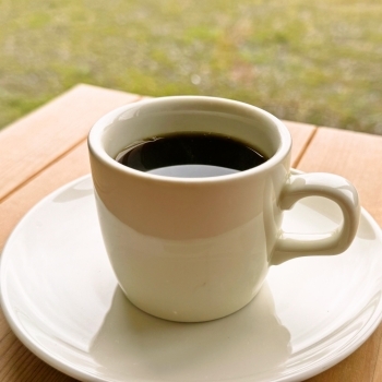東ティモール産の有機栽培のコーヒー豆を自家焙煎しております♪「有機茶房ごえん 氷丘公民館 喫茶室」