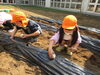 土のお布団を被せてあげよう♪「もうすぐ年長組の卒園式です！」