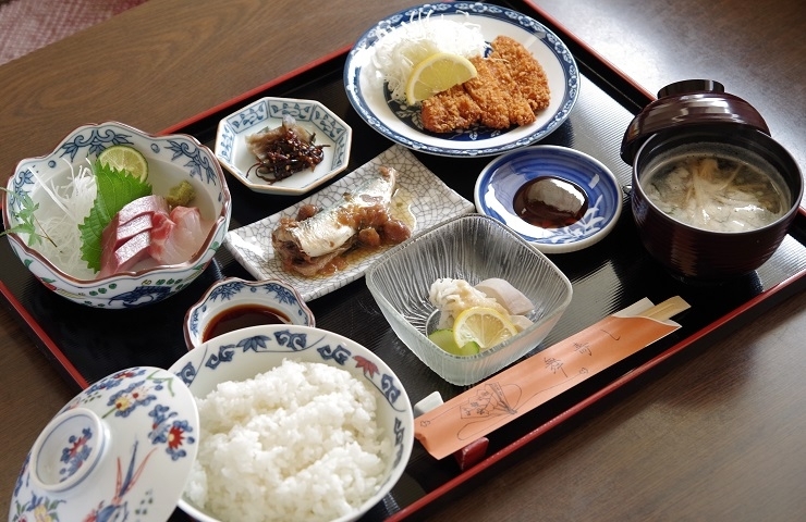 西条産業通り沿いの 舞寿し でお手頃 大満足の日替わりランチ 西条市 喜多川 西条のランチおすすめ店 まいぷれ 西条市 西条産業通り沿いの 舞寿し でお手頃 大満足の日替わりランチ 西条市 喜多川 西条のランチおすすめ店 まいぷれ 西条市