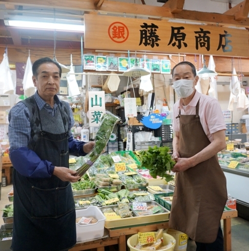 「丸銀藤原商店」四季折々の旬の野菜と自慢の漬物が勢揃い！