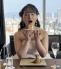 パクパク食べる、初々しい??明るい花嫁さん❣️「涙と笑顔あふれる生徒の結婚披露宴💒パクパク食べる可愛い花嫁さん【京都市南区&下京区のピアノ・リトミック・英語リトミック・ベビーリトミック】」