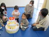 一杯かざれたね。「今日は1月のお誕生会がありました。」