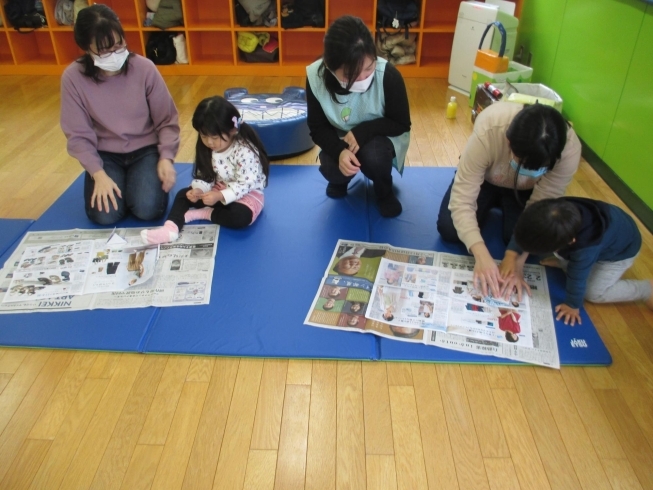 ママと一緒に…「2月の「たまて箱」がありました！」