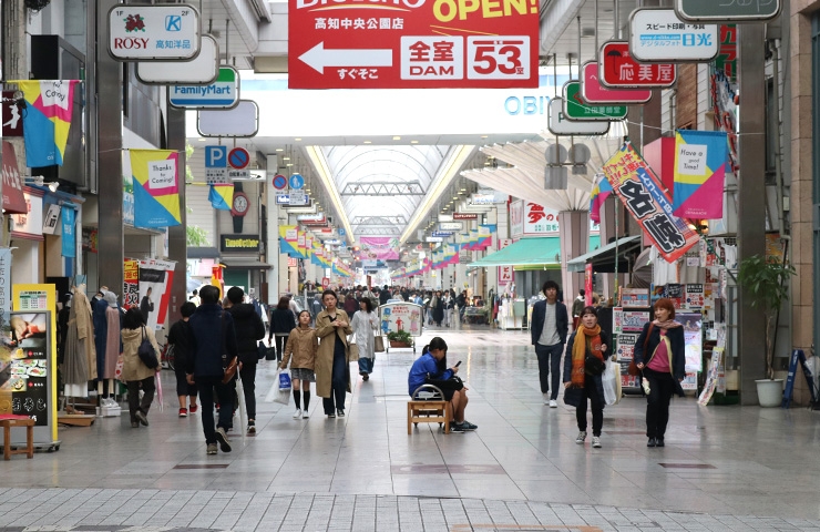 帯屋町商店街 高知に来るなら行くべし 四国内の観光スポット まいぷれ 新居浜市 帯屋町商店街 高知に来るなら行くべし 四国内の観光スポット まいぷれ 新居浜市