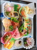 会議での折詰料理。「お座敷での会食が…」