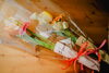 ギフトに添えるちょっとしたお花。「たくさんのご注文誠にありがとうございました。」