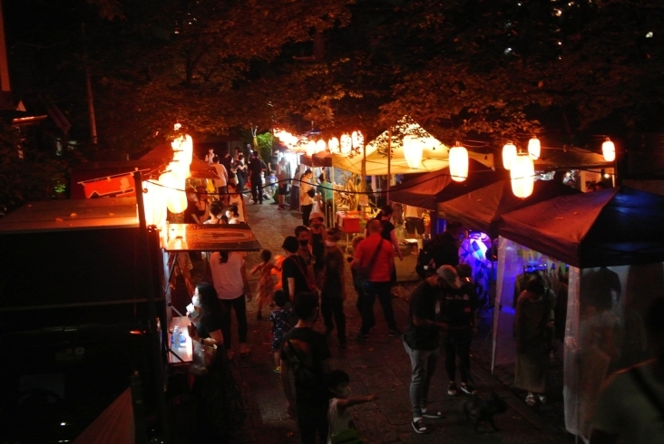 ナイトマーケット「神明宵の市」の様子「令和三年度　所澤神明社七夕祭が開催されました。【所沢の地域情報サイトまいぷれ所沢】」