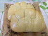 クリームパン「八王子シフォンケーキ　G&Bみづき」