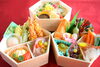 仕出し弁当「三段弁当」　　メニューをご確認下さい♪「今週末土曜日放送「どよーびぽんち」内でご紹介！まいぷれ酒田掲載店【料理の千葉】」