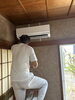 取り付け工事中！「夏　本番❗️今年も暑くなりそうですね？エアコン販売、取り付けもお任せ下さい！株式会社NAOカンパニー！」
