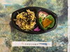 「本日の手作り弁当は、タレの旨み広がる「焼鳥丼」です！9時30分より販売いたします」