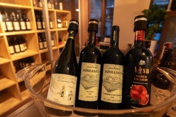 「SHARAB WINES」