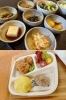 上　選べる小鉢！
下　お子様ランチ（内容変更の場合有）「食堂 里」