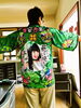 「サッと羽織れる薄手のアウター」