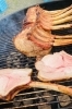 炭火でじっくり焼いて、食べ応え抜群の塊肉を楽しみませんか？「港の直売所ハーベスト」