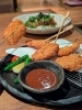 サクッとあげた串カツは、子どもから大人まで人気の一品。「くつろぎDINING風花」