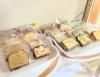 パウンドケーキは、常時8～10種類程度そろえています。「お菓子工房 プチしば」