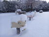 ビヨンビヨン遊具も寒そうです「ドカ雪襲来 Part2！」