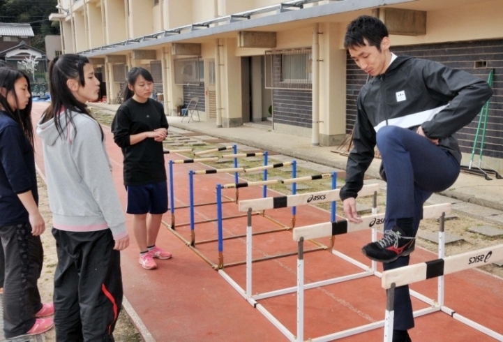 陸上の楽しさ 経験伝えたい 五輪リレー４位入賞山口さん 社会人から東高先生に 舞鶴市民新聞のニュース まいぷれ 舞鶴 綾部 福知山