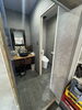 店内の内観「沖縄の空気を感じる店内で、心ほどけるひとときを」