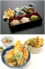 上　天ざる三昧
下　そば屋の天丼と小さな野菜天丼「桐屋・権現亭」