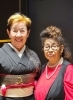 （左）霜山あやめさん　／　（右）成田タケ子（理事長）「関西カラオケ友の会」