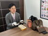 ルーペや手袋を使い、確かな目利きで一点ずつ丁寧に「買取専門店 銀座屋 星ヶ丘店」