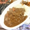 ご飯は五分づきを使用しており、半カレーも用意しています「カフェ ともたろう」