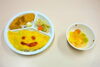 自園給食のメニュー例（オムライス）「江戸川区からも通える葛飾若草幼稚園：出来立ての給食を提供できる自園給食室」