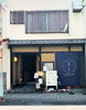 楽々園駅からすぐ、イオンタウンに向かう通りをお進み下さい。「わがしと楽々園店」