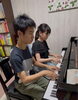 兄妹で連弾
2人ともレッスン継続10年を発表会で表彰されました「いそざき音楽教室」