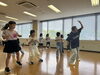 キッズクラス　鏡の前で楽しく踊ります♪「UpHop. DANCE STUDIO」
