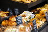 「PICK SOME BREAD」定番にちょっとしたワクワクを。毎日の暮らしが楽しくなるパン屋