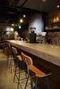 一人でも気軽に過ごせるカウンター席「Synapse Roastery AYABE （シナプス ロースタリー アヤベ）」