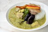 「Green Bell Curry」ピーマンベースの優しいグリーンカレーと遊び心が楽しめる隠れ家