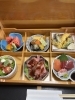 お店でゆっくりとお食事を。9月のご予約承ります「法事・慶事におすすめ｜品数豊富な箱御膳懐石弁当で涼やかなおもてなし」
