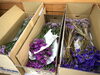 生花を大量に仕入れてます。追加も発注しました。「お店の改装、進行中！！　」